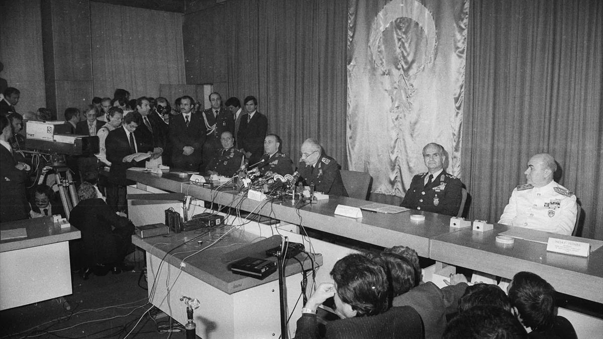 12 Eylül’ün 44. yıldönümü: Trans kadınlar darbeyi anlatıyor | Kaos GL - LGBTİ+ Haber Portalı Haber