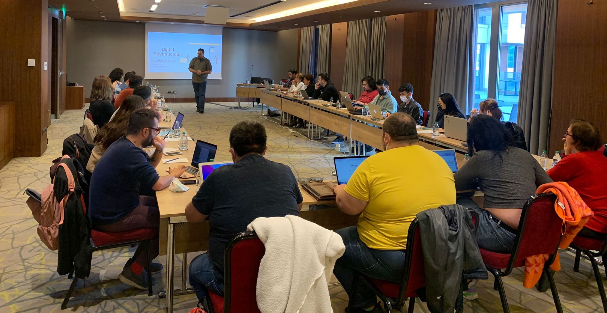 12 LGBTİ+ derneği dijital savunuculuk için bir araya geldi | Kaos GL - LGBTİ+ Haber Portalı Haber