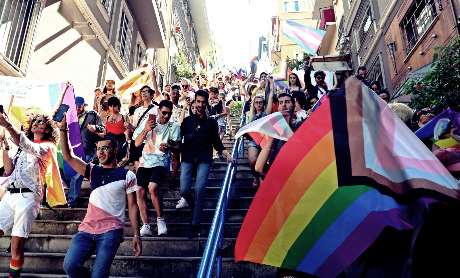 2022 İstanbul Onur Yürüyüşü’nde gözaltına alınanlara dava açılmadı | Kaos GL - LGBTİ+ Haber Portalı Haber