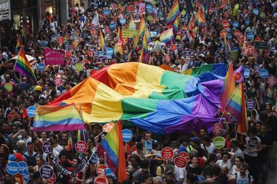 24. İstanbul Onur Yürüyüşü öncesinde Beyoğlu’nda yasak! | Kaos GL - LGBTİ+ Haber Portalı