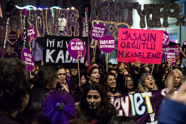 25 Kasım Kadına Yönelik Şiddete Karşı Uluslararası Mücadele Günü’nde barışçıl protesto hakkı güvence altına alınmalı  Kaos GL - LGBTİ+ Haber Portalı