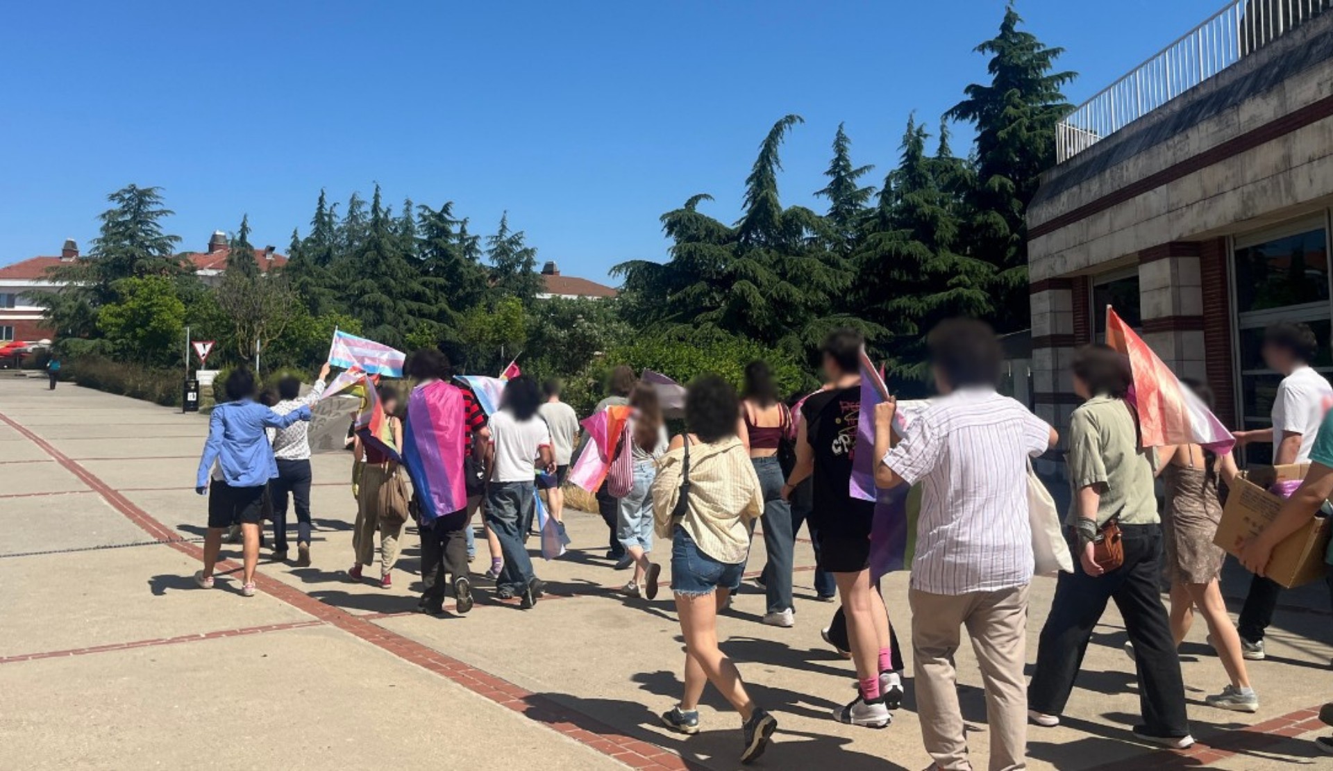 4. Sabancı Onur Yürüyüşü yapıldı: “Onur yasa tanımaz, isyandan doğar” Kaos GL - LGBTİ+ Haber Portalı