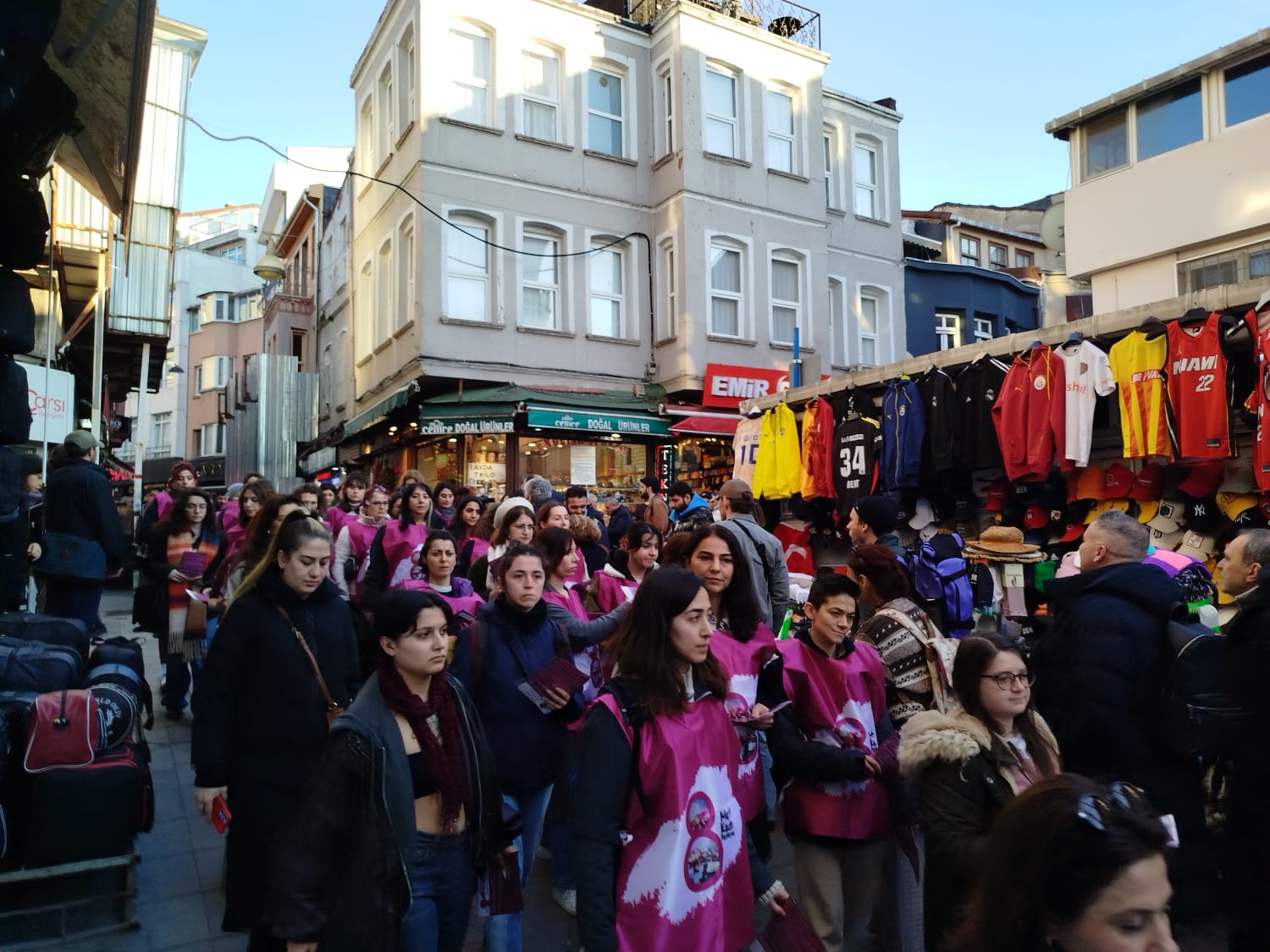 8 Mart Platformu: “Trans kadınlar, var olmaya çalıştıkları her yerde şiddete maruz kalıyor” | Kaos GL - LGBTİ+ Haber Portalı Haber