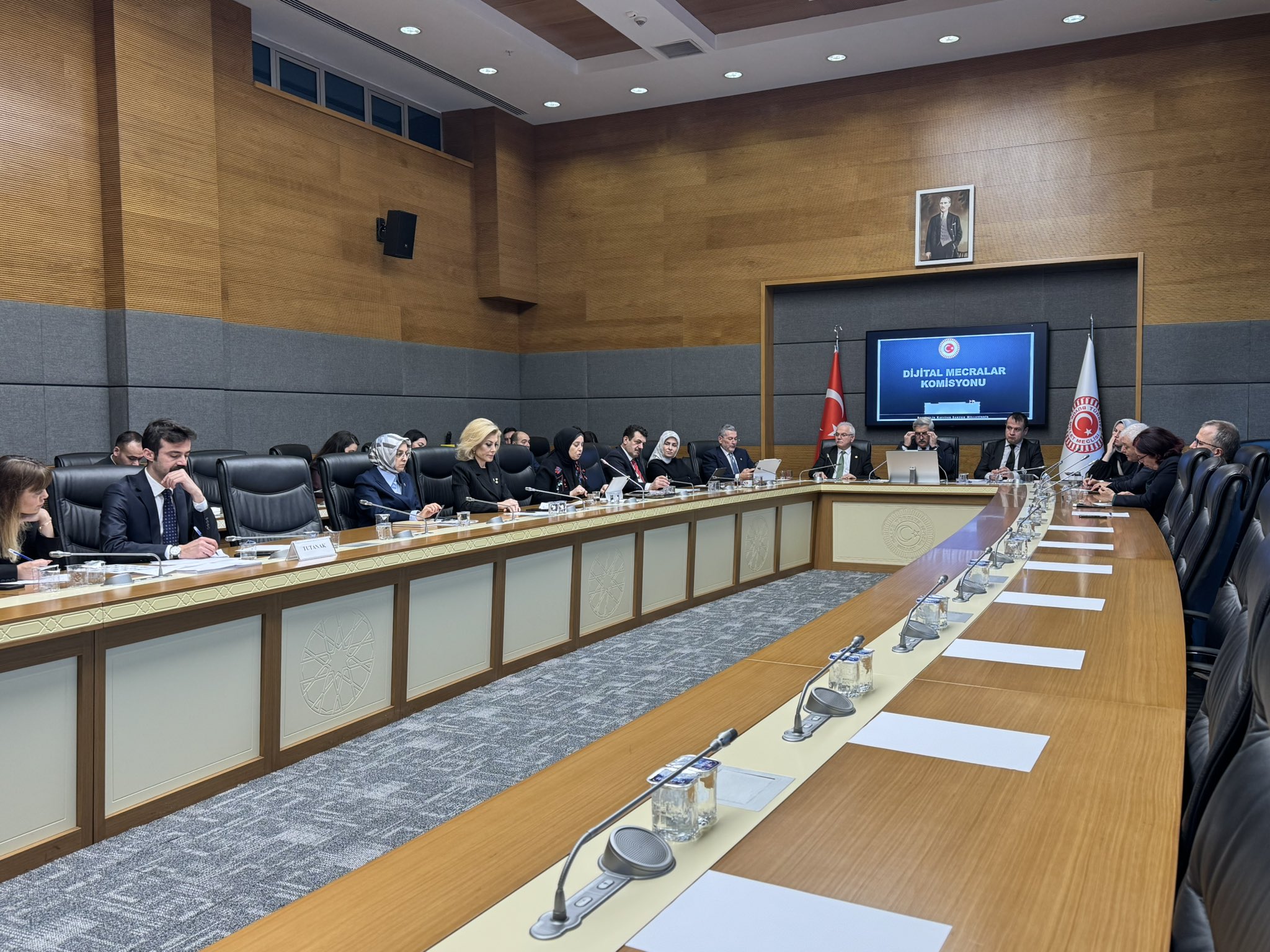 AKP MPs lined up to target LGBTI+s at the Digital Media Commission | Kaos GL - News Portal for LGBTI+ News