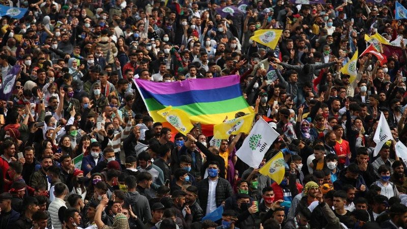 “Amedspor Direniş Taraftar Grubu şiddet dilini sürdürmüştür” | Kaos GL - LGBTİ+ Haber Portalı Haber