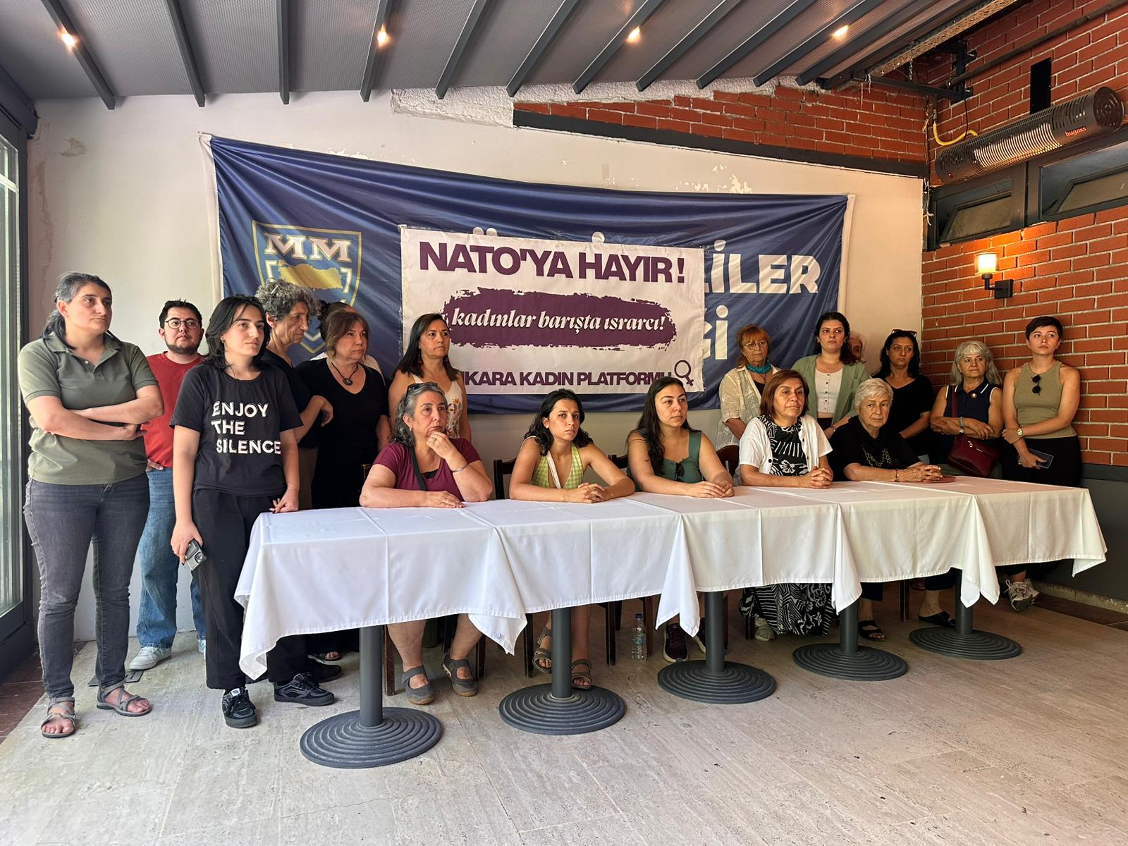 Ankara Kadın Platformu’ndan NATO gözaltılarına tepki: “Sömürüye karşı eşitliği, savaşa karşı yaşamı savunuyoruz” Kaos GL - LGBTİ+ Haber Portalı
