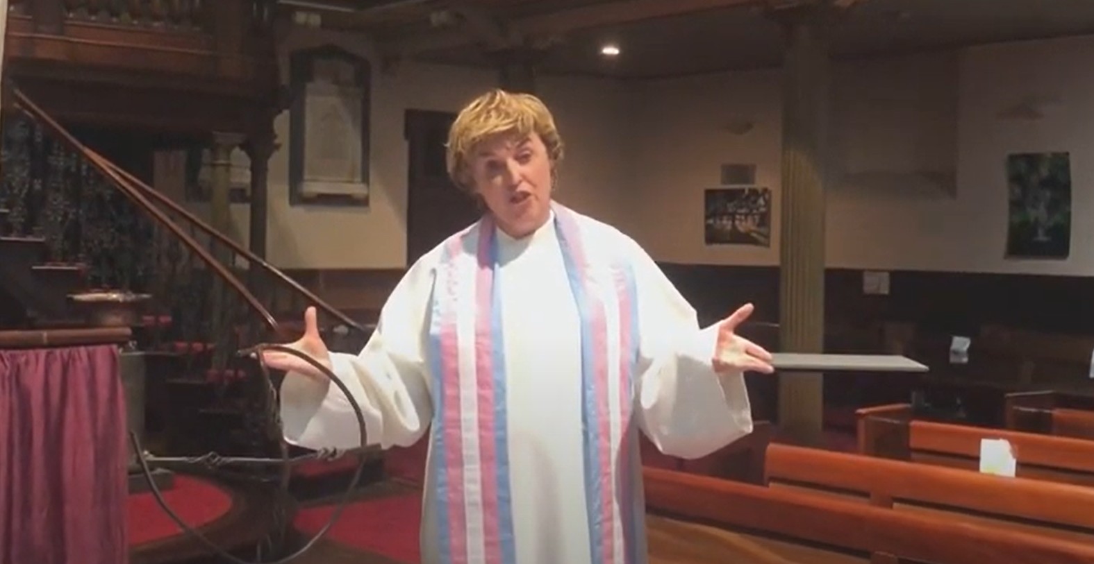 Avustralya’nın ilk açık trans kadın rahibi görevde | Kaos GL - LGBTİ+ Haber Portalı Haber