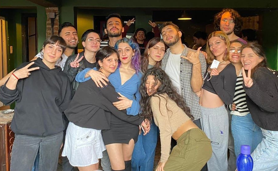 Aydın LGBTİ+ Dayanışması, 2024’ü gullümle açtı Kaos GL - LGBTİ+ Haber Portalı