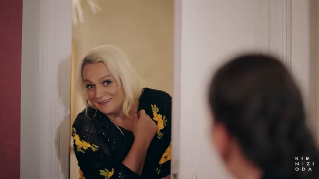 Ayta Sözeri, Kırmızı Oda’ya konuk oluyor Kaos GL - LGBTİ+ Haber Portalı