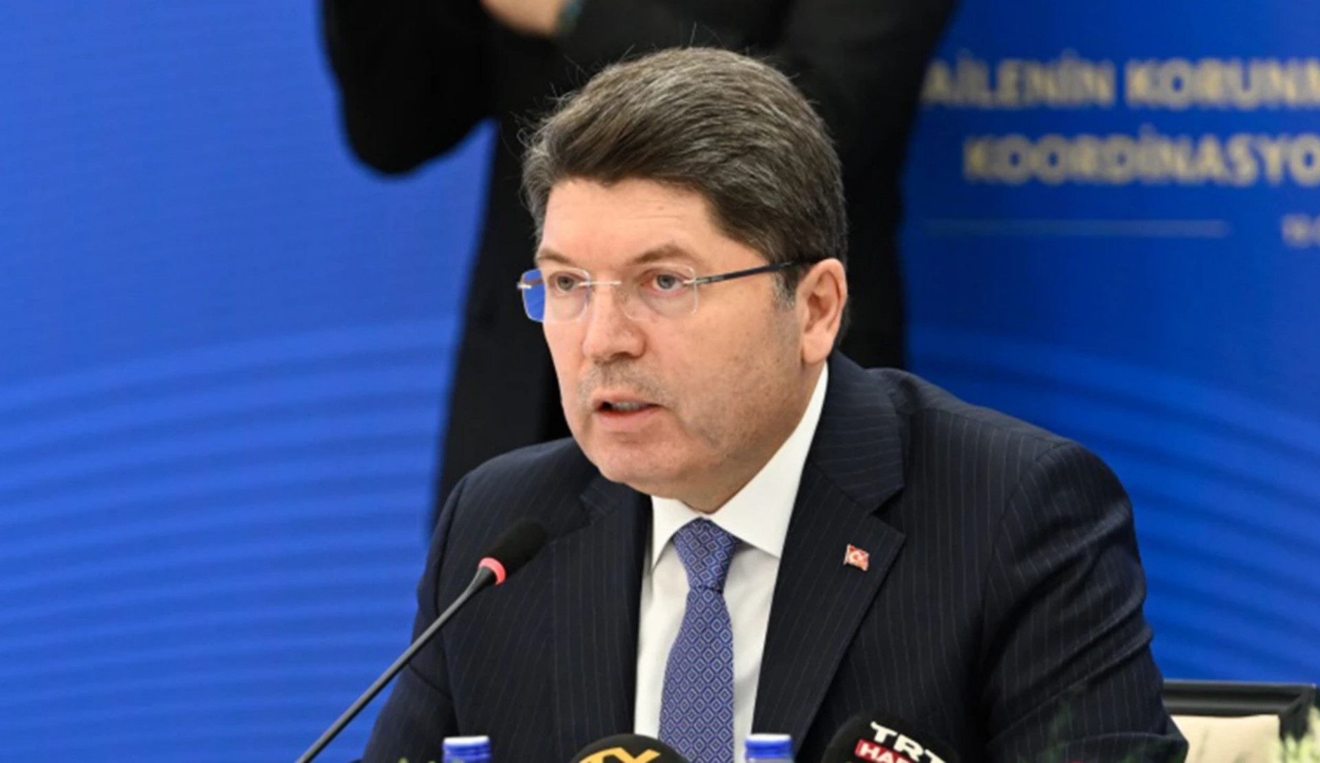 Bakan Tunç’tan LGBTİ+’ları hedef alan düzenleme sinyali: "Gerekli tüm önleyici adımları atacağız" Kaos GL - LGBTİ+ Haber Portalı