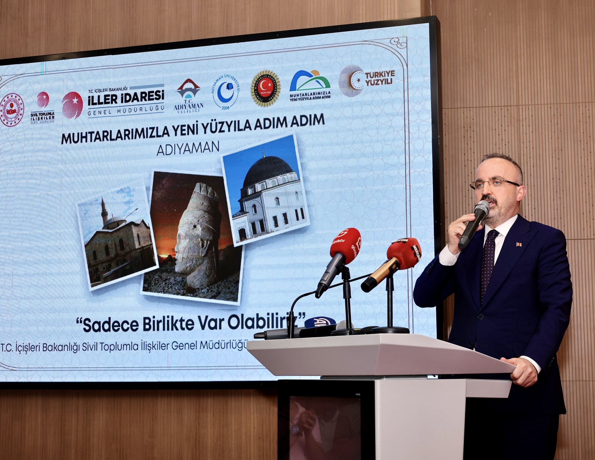 Bakan Yardımcısı Turan: “Cinsiyet eşitliği bakanlığı ifadesinin LGBT’nin simgesi olduğunu bilen insanlarız” | Kaos GL - LGBTİ+ Haber Portalı Haber