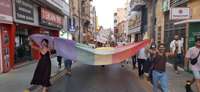 Birleşik Onur Yürüyüşü, Kıbrıs’ta adanın iki yarısını buluşturdu | Kaos GL - LGBTİ+ Haber Portalı