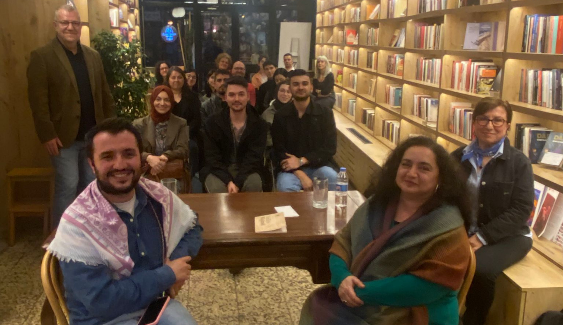 “Birlikte Büyümek” kitabı İstanbul’daydı | Kaos GL - LGBTİ+ Haber Portalı