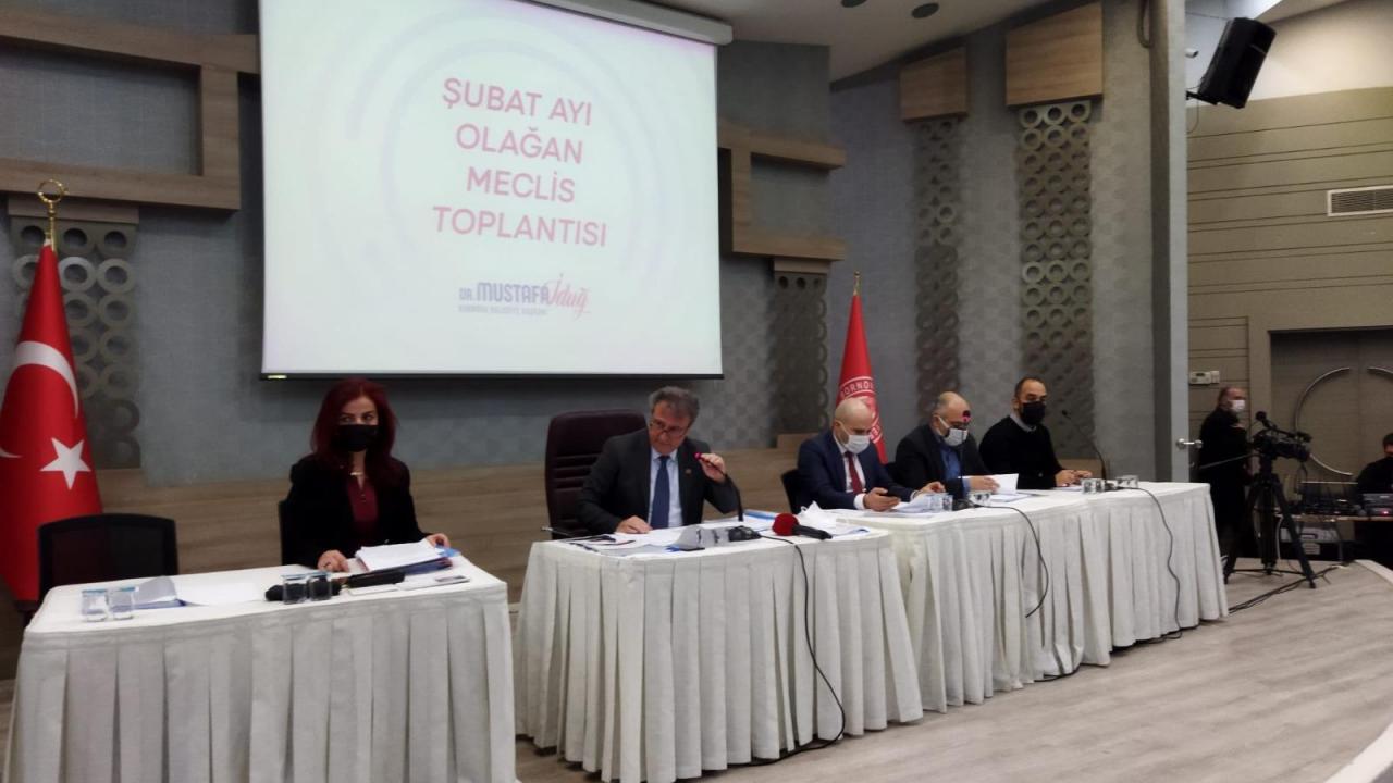 Bornova Belediye Başkanı: “Global bakınca LGBTİQ+ bireyler görmezden gelinemez” | Kaos GL - LGBTİ+ Haber Portalı Haber