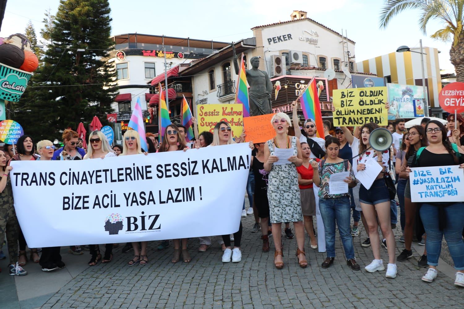 Bu akşam #TransCinayetlerineSessizKalma! | Kaos GL - LGBTİ+ Haber Portalı Haber