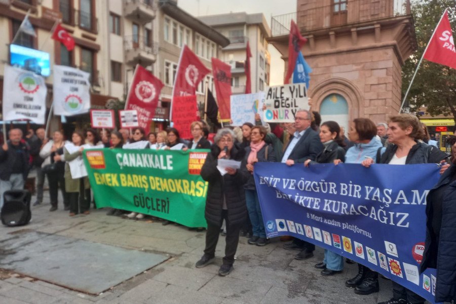 Çanakkale’de yargı paketine tepki: "Daha fazla baskı ve zor anlamına gelen 11. Yargı Paketi’nin karşısında birlikte duralım" | Kaos GL - LGBTİ+ Haber Portalı