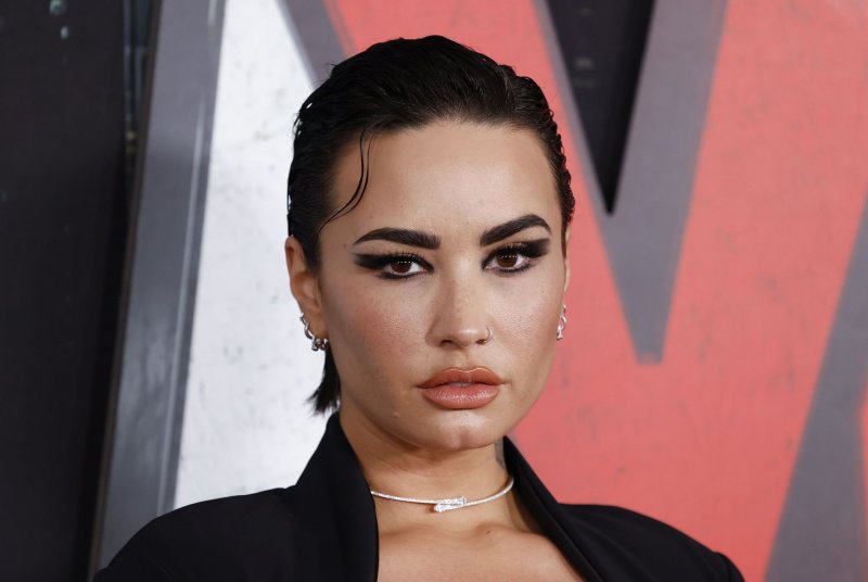 Demi Lovato: “Kendim olabiliyorum ve bu harika hissettiriyor” | Kaos GL - LGBTİ+ Haber Portalı