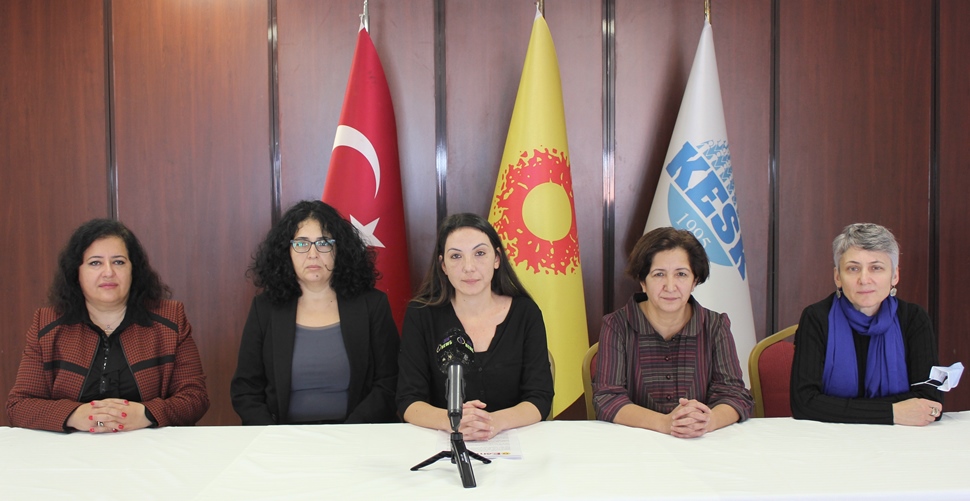 Eğitim-Sen toplumsal cinsiyet eşitliği eğitimi için kampanya başlattı | Kaos GL - LGBTİ+ Haber Portalı Haber