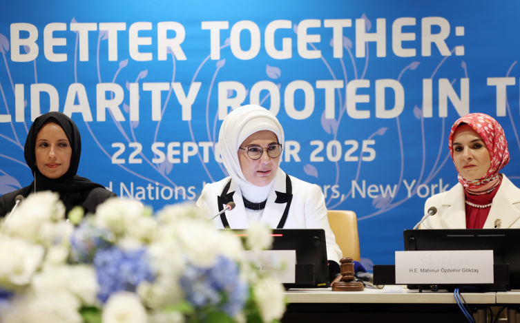 Emine Erdoğan joins the race to target LGBTI+’s | Kaos GL - News Portal for LGBTI+
