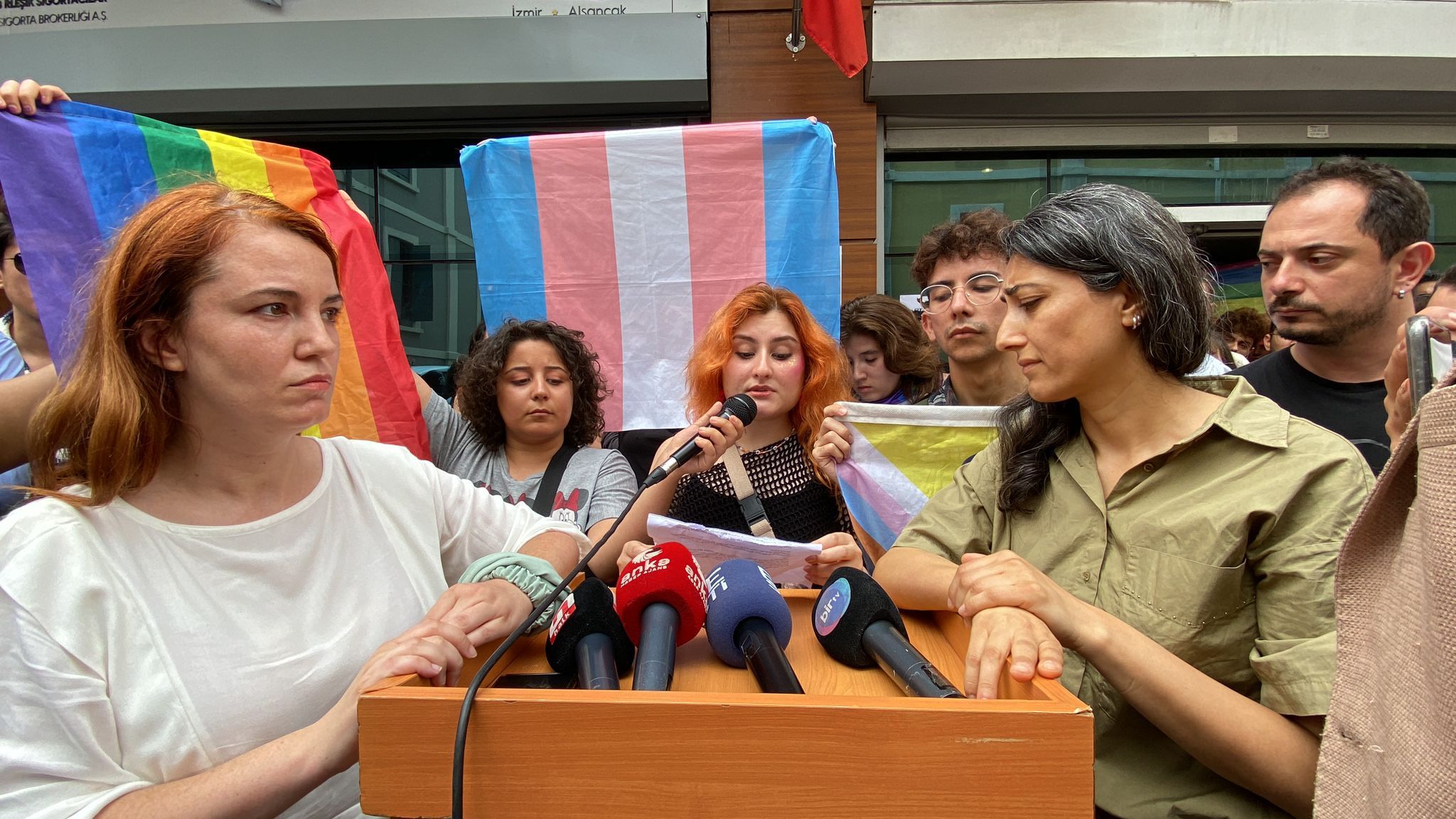 “Emniyet, cihatçı faşistleri bize saldırması için kampüs içine soktu!” | Kaos GL - LGBTİ+ Haber Portalı Haber