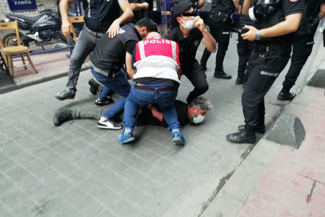 Emsal karar: Polisin “orantısız güç” kullandığı kesin! | Kaos GL - LGBTİ+ Haber Portalı Haber