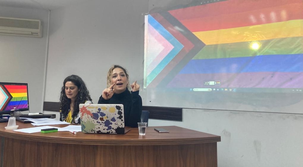“Eşcinsel ilişkiler suç olmaktan çıksa bile risk devam eder” | Kaos GL - LGBTİ+ Haber Portalı Haber