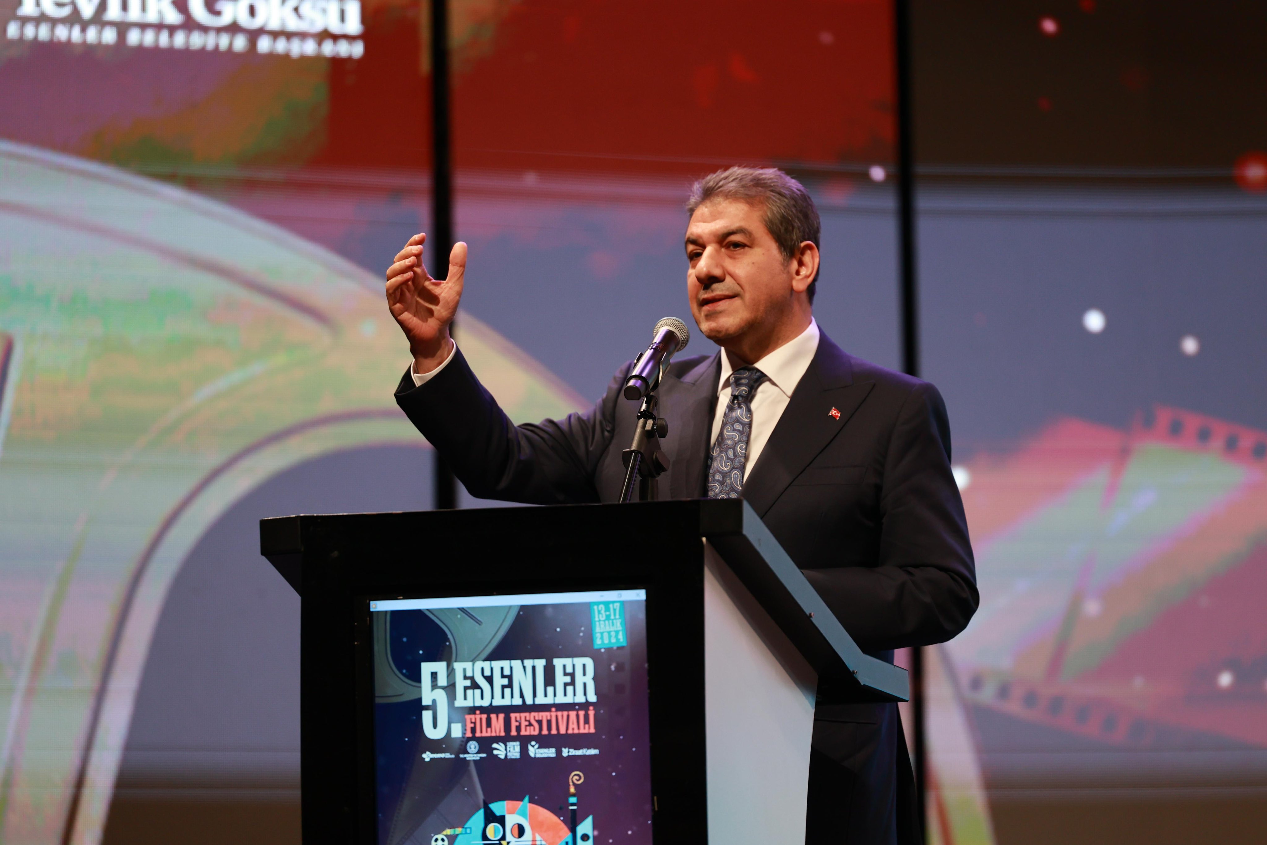 Esenler Film Festival opened with LGBTI+ hostility, closed with LGBTI+ hostility | Kaos GL - News Portal for LGBTI+ News