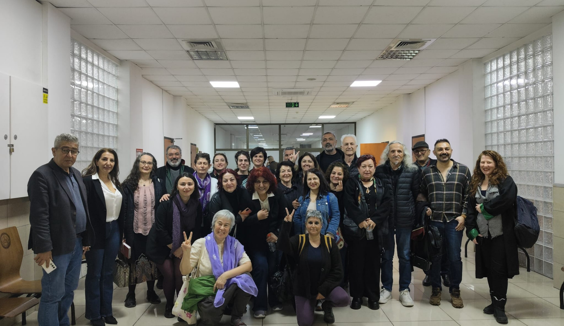 Feminist aktivist Ayşe Panuş hakkında beraat kararı Kaos GL - LGBTİ+ Haber Portalı