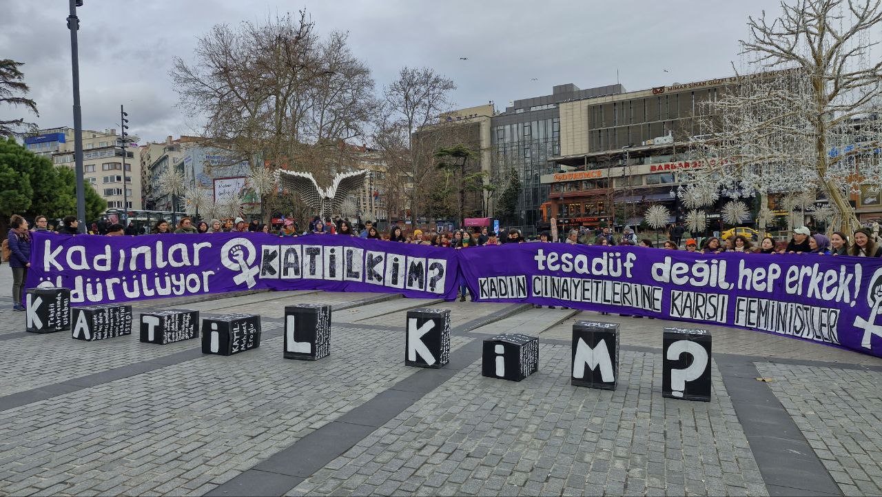 Feminists Against Femicide took to the streets: Who is the murderer? Kaos GL - News Portal for LGBTI+