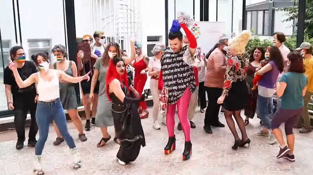 GALADER 2. yaşında! | Kaos GL - LGBTİ+ Haber Portalı Haber