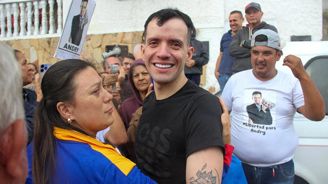 Trump'ın sınır dışı ettiği gey sanatçı, hapishanede cinsel şiddete maruz bırakıldı | Kaos GL - LGBTİ+ Haber Portalı Haber