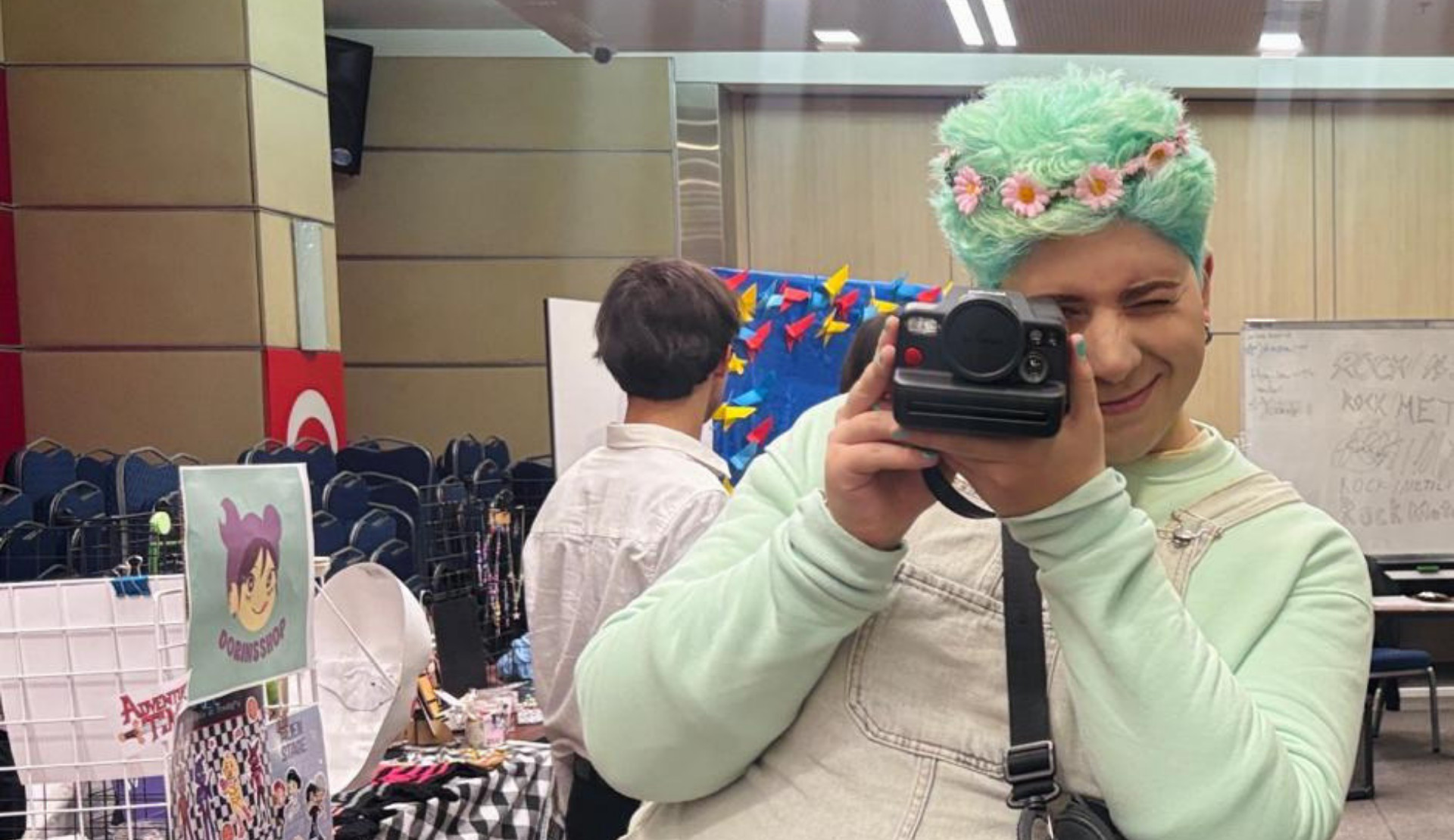 Hacettepe Üniversitesi’nde Arya için eylem: “Güvenle yaşayabildiğimiz günleri tırnaklarımızla kazıyarak alacağız” | Kaos GL - LGBTİ+ Haber Portalı