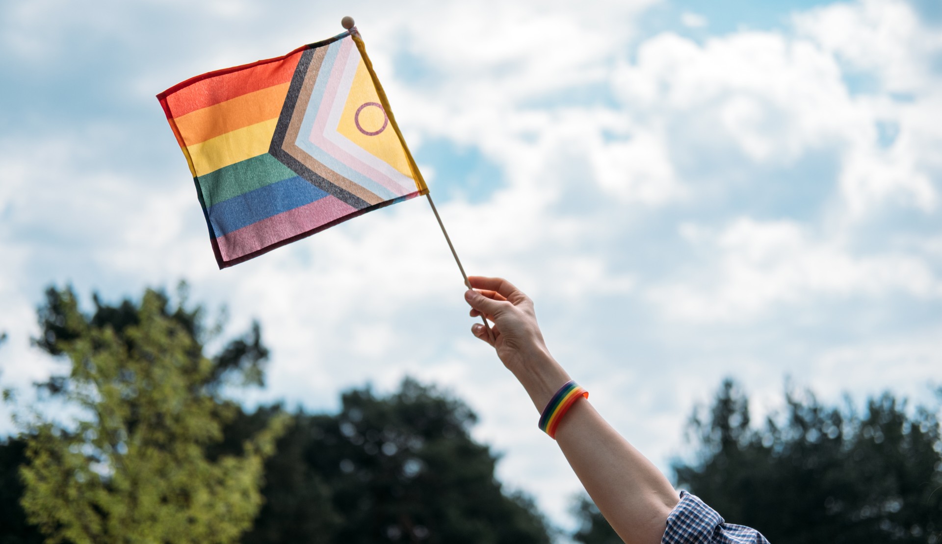 “Hak savunucusu derneklerin, Ailem Güvende operasyonuyla ‘aile’ ve ‘güven’ kavramları üzerinden hedef haline getirilmeleri kabul edilemez” Kaos GL - LGBTİ+ Haber Portalı