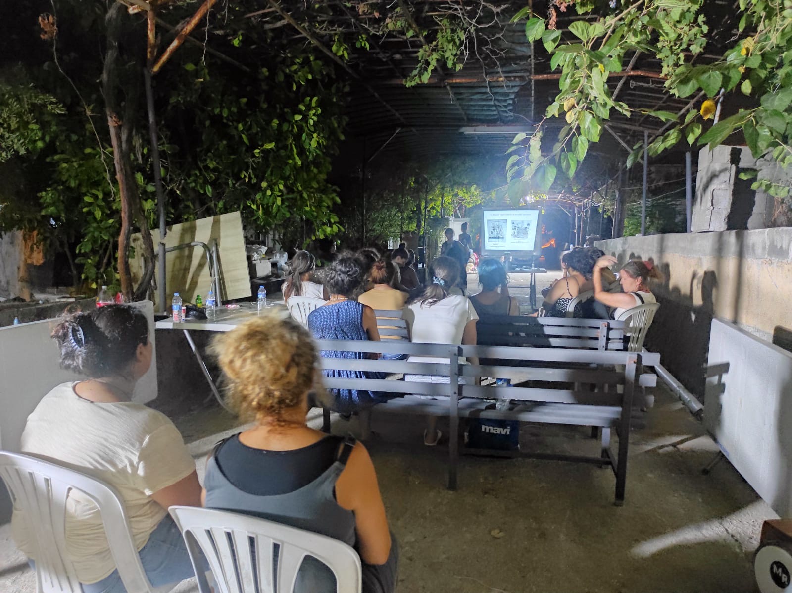 Hatay’da Sol Feministler’le queer karikatür atölyesi | Kaos GL - LGBTİ+ Haber Portalı Haber