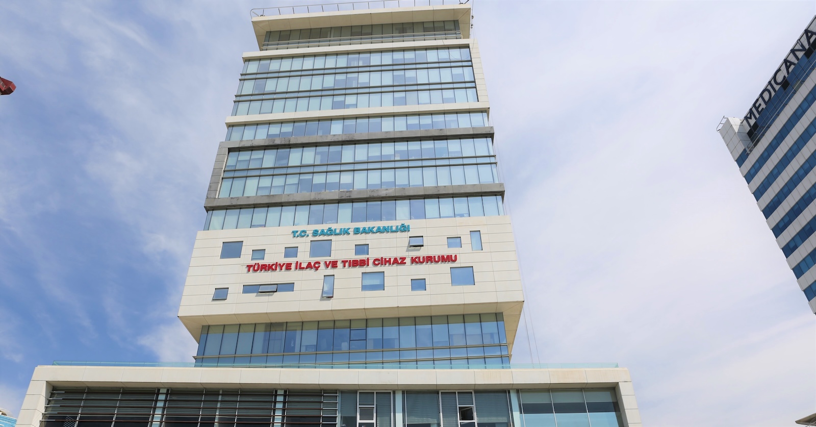 Hormon replasman terapisinde kullanılan ilaçlara e-reçete zorunluluğu getirildi Kaos GL - LGBTİ+ Haber Portalı