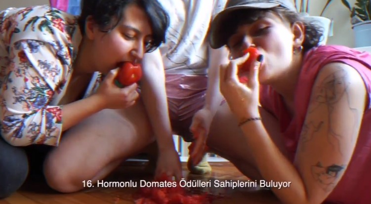 Hormonlu Domates’ler bu akşam sahiplerini buluyor Kaos GL - LGBTİ+ Haber Portalı