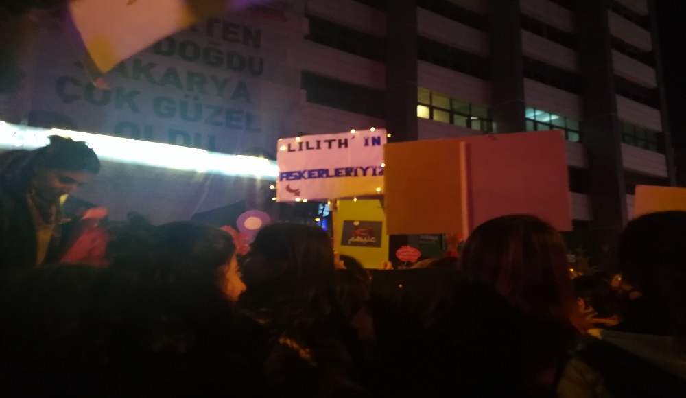 ankara-feminist-gece-yuruyusu-nden-kareler-3 ankara-feminist-gece-yuruyusu-nden-kareler-3