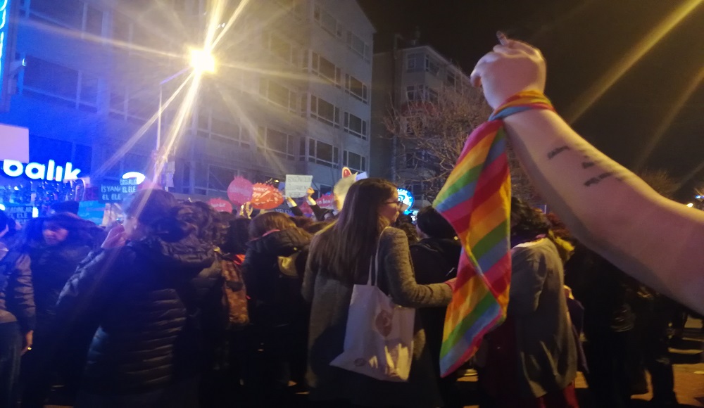 ankara-feminist-gece-yuruyusu-nden-kareler-6 ankara-feminist-gece-yuruyusu-nden-kareler-6