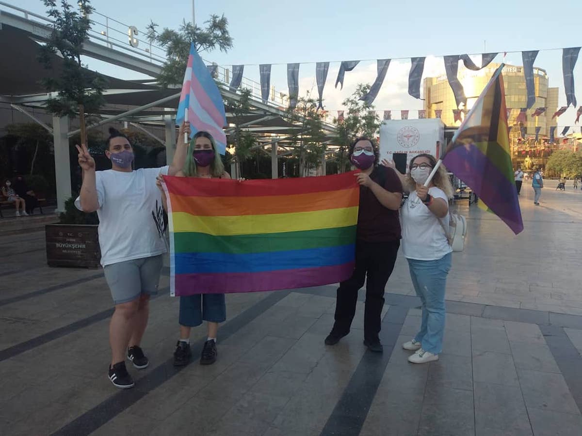 aydin-da-istanbul-sozlesmesi-mitingi-lgbti-haklari-insan-haklaridir-3
