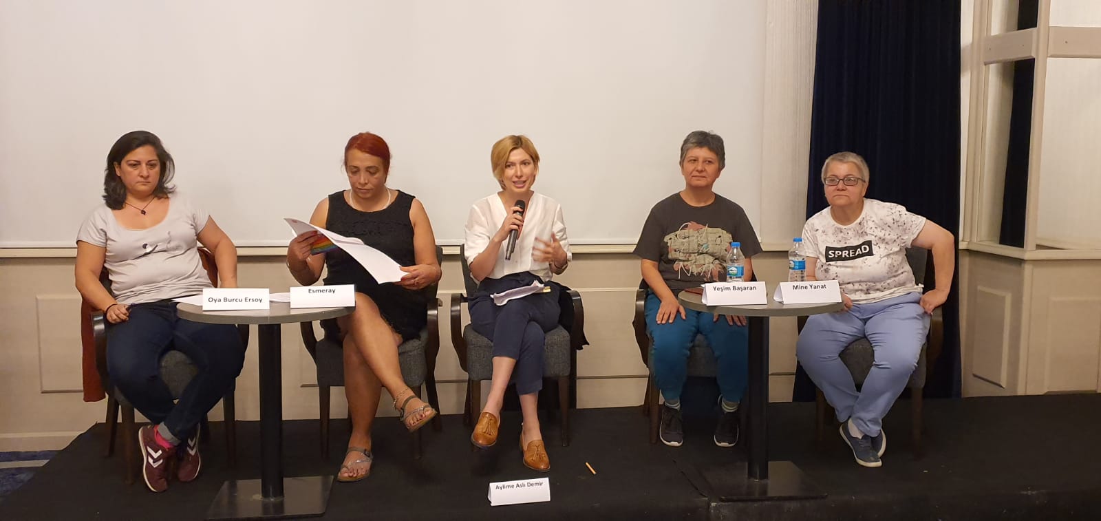 duygulari-politikalara-yansitarak-tarih-yazmak-1-1 duygulari-politikalara-yansitarak-tarih-yazmak-1-1