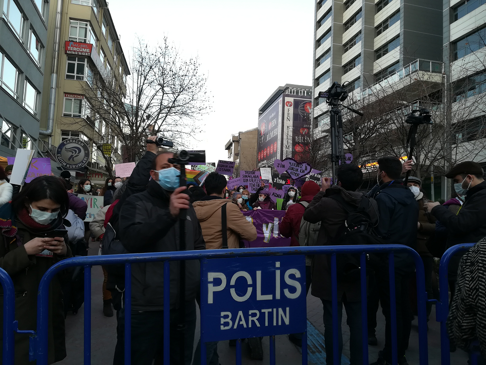 fotograflarla-ankara-feminist-gece-yuruyusu-10 fotograflarla-ankara-feminist-gece-yuruyusu-10