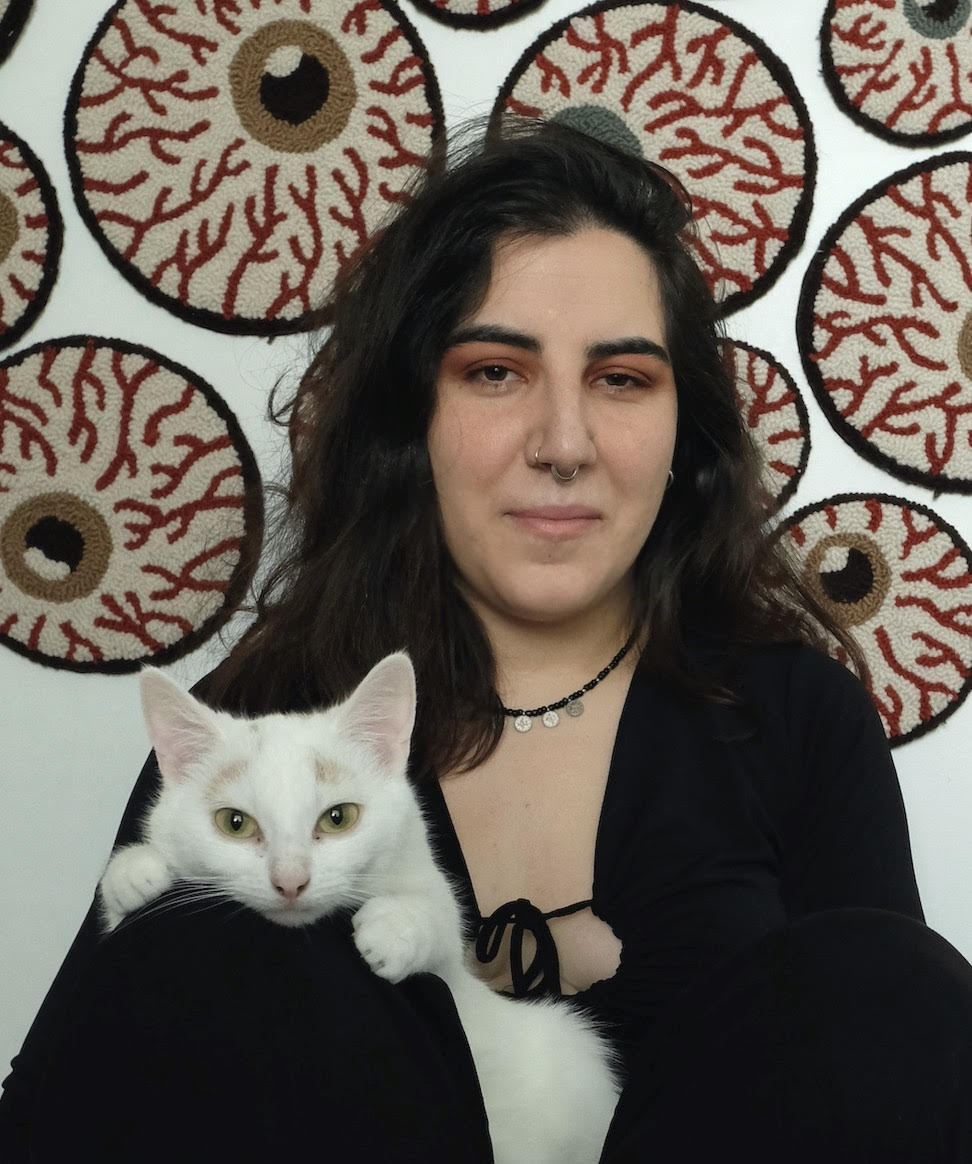 geleneksel-dokumadan-sinir-tanimayan-tasarimlara-deniz-satir-hartikainen-in-dunyasi-1