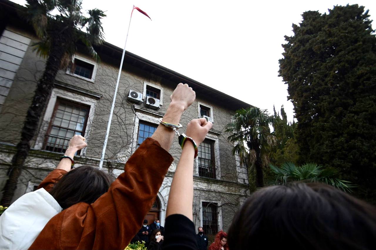 i-kayyum-doneminden-ii-kayyum-donemine-bogazici-nde-lgbti-lar-3