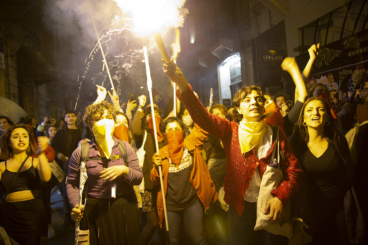 istanbul-8-mart-feminist-gece-yuruyusu-nden-kareler-5