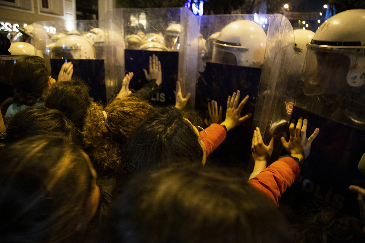 istanbul-8-mart-feminist-gece-yuruyusu-nden-kareler-6