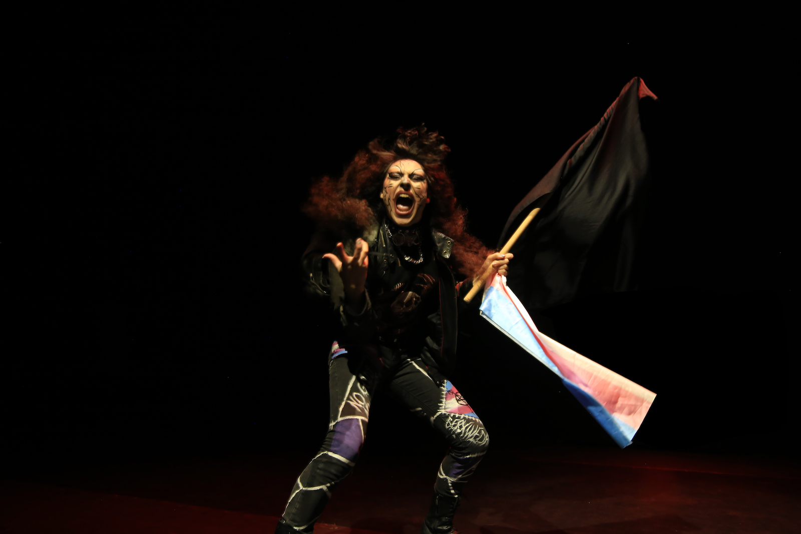 istanbul-onur-haftasi-gumbur-gumbur-geliyor-3 istanbul-onur-haftasi-gumbur-gumbur-geliyor-3