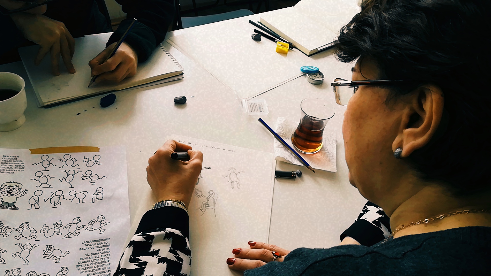 karikatur-okulu-karikaturist-cigdem-demir-i-agirladi-6 karikatur-okulu-karikaturist-cigdem-demir-i-agirladi-6