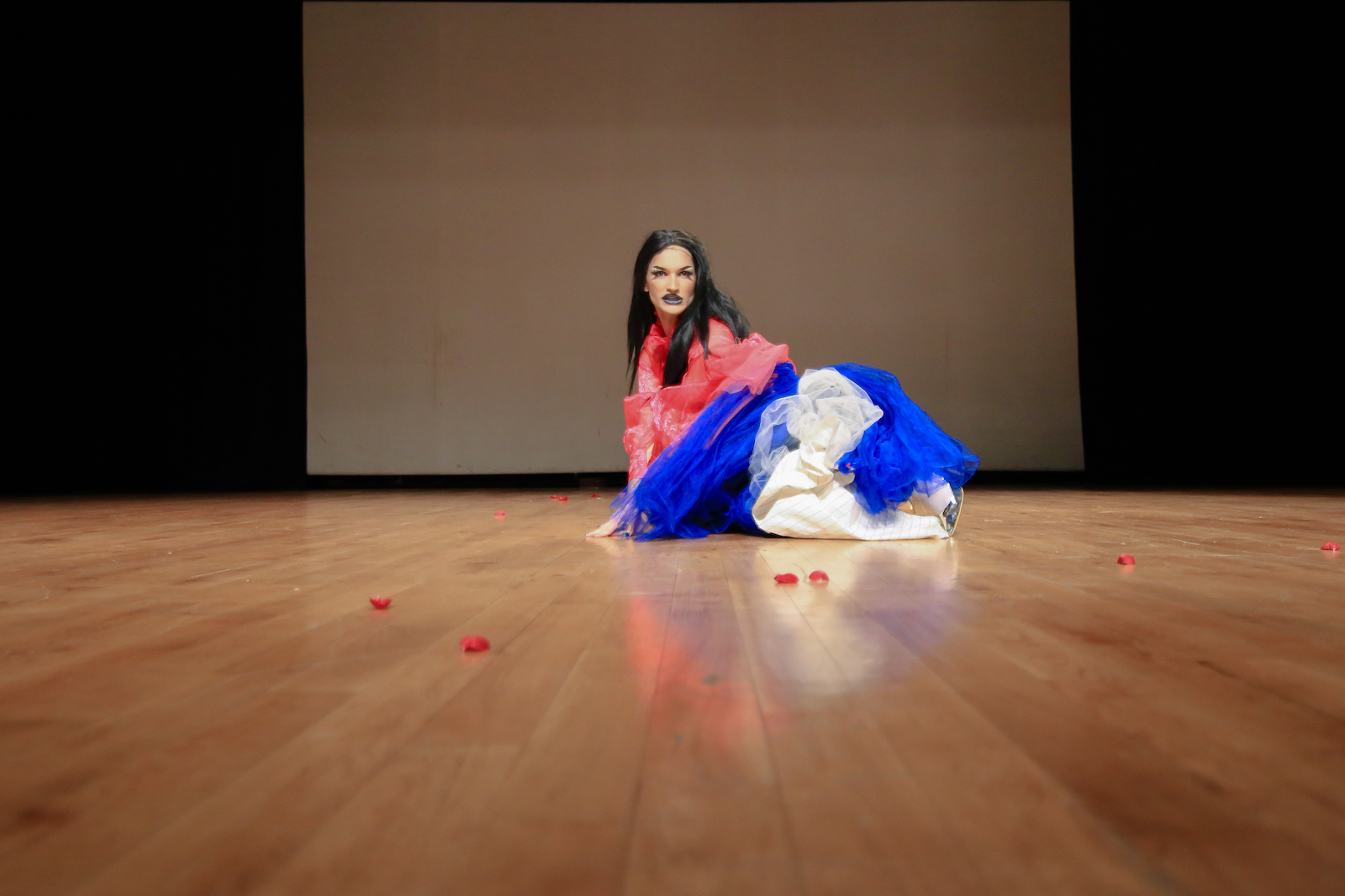 madi-gala-dan-kareler-1