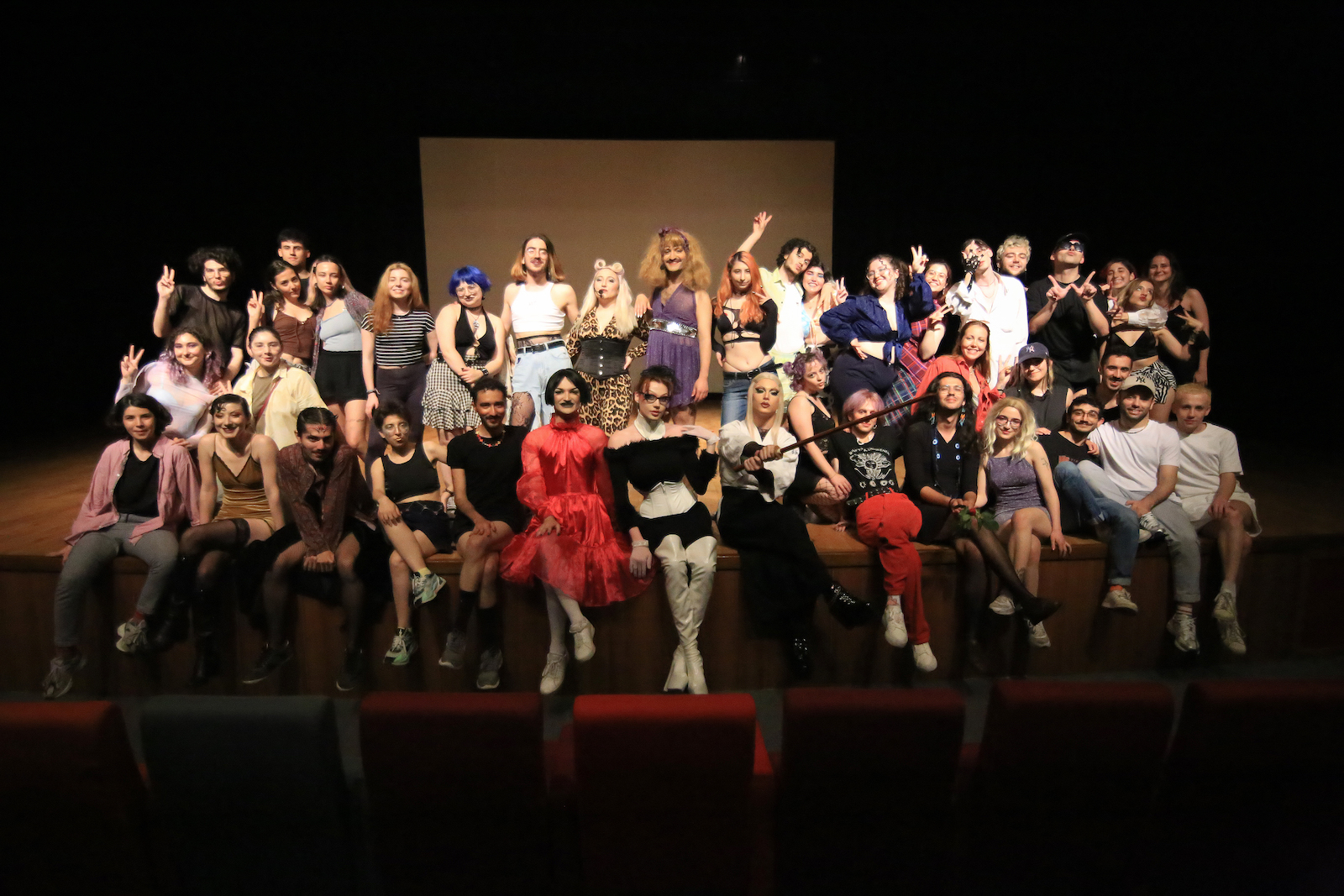 madi-gala-dan-kareler-6