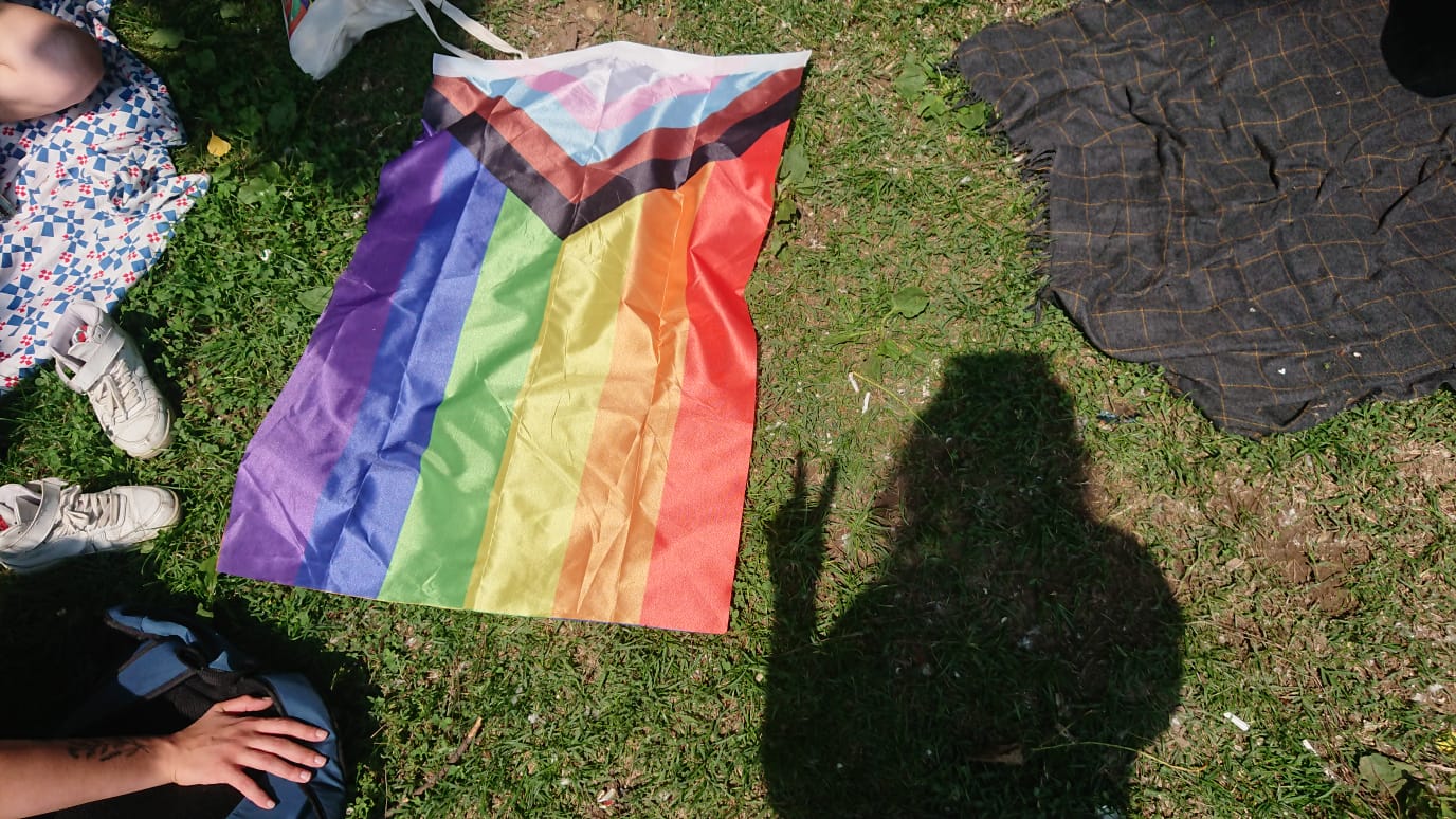 police-attacked-istanbul-lgbti-pride-picnic-1